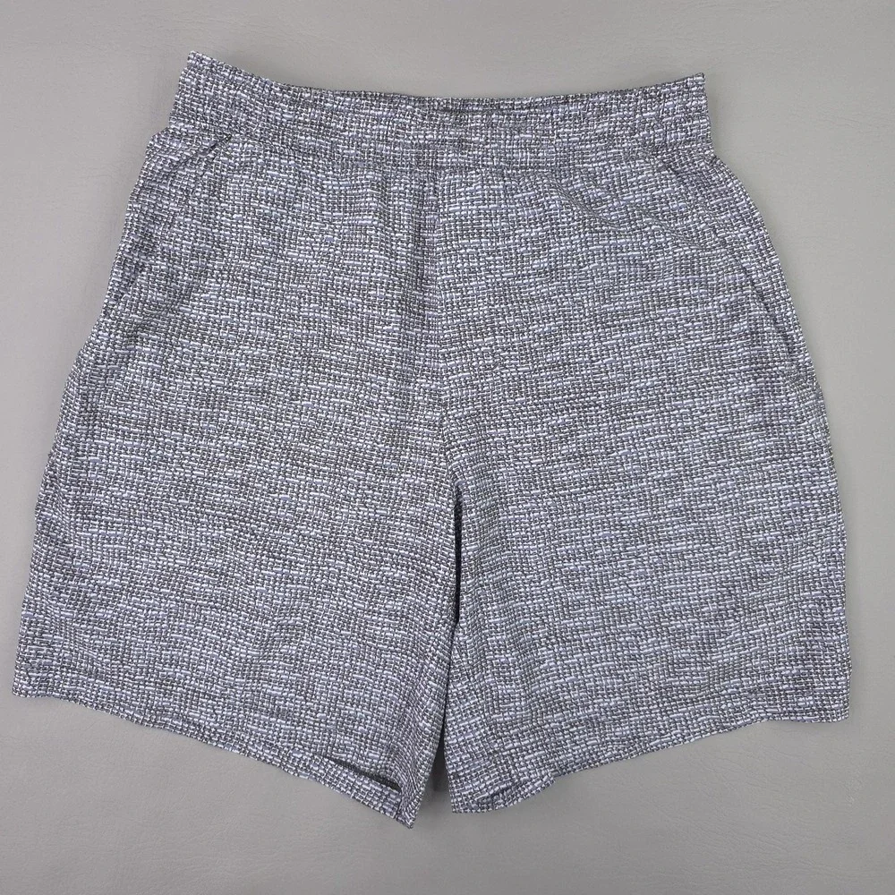 Lululemon Shorts Men Small Gray Geometric Pace Breaker Linerless 7in Performance